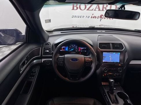 Used 2016 Ford Explorer XLT w/ Equipment Group 202A image 26
