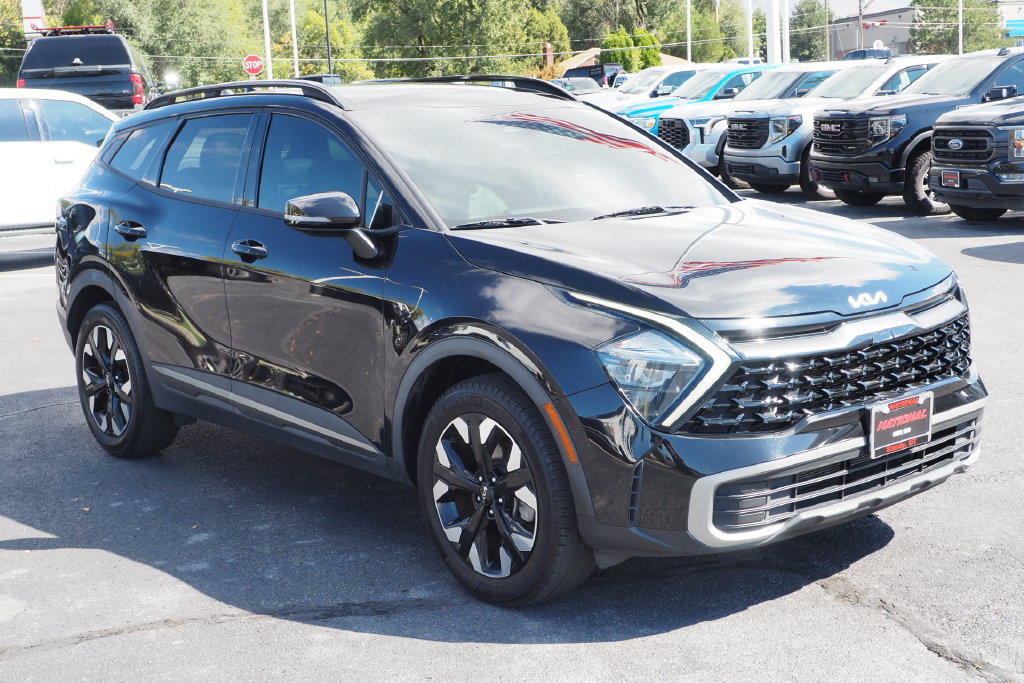 Used 2023 Kia Sportage X-Line w/ X-Line Premium Package AWD/4WD image 3