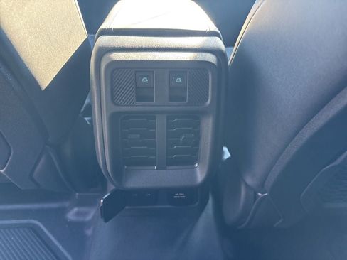 New 2026 Ford Bronco Big Bend w/ Black Diamond Package image 15