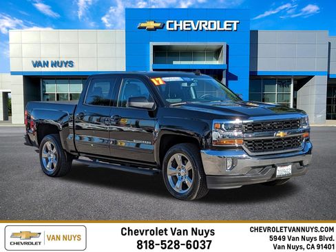 New 2021 Chevrolet Silverado 1500 LT Trail Boss w/ Convenience Package II image 1