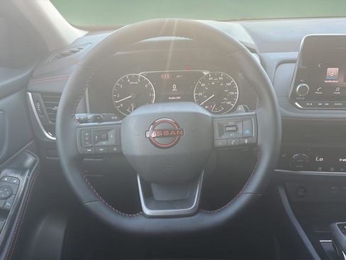 New 2026 Nissan Rogue SV AWD/4WD image 9