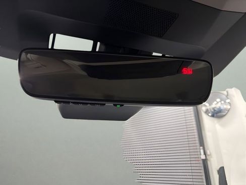 Used 2024 Subaru Ascent Premium w/ Convenience Package image 24