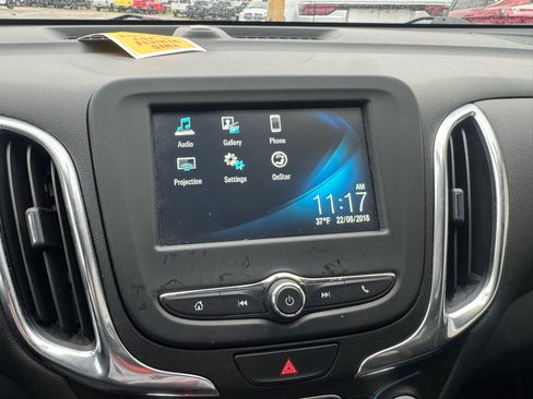 Used 2018 Chevrolet Equinox LT image 22