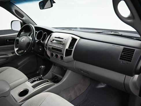 Used 2006 Toyota Tacoma 4x4 Double Cab w/ SR5 Pkg #2 image 41