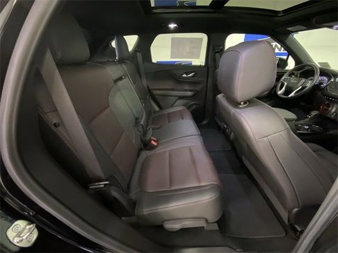 Certified 2021 Chevrolet Blazer RS w/ Enhanced Convenience Package image 34