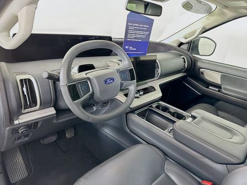 Certified 2025 Ford Expedition Max Active image 15