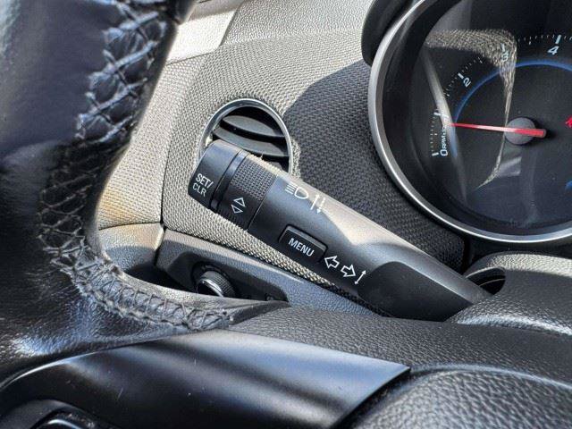 Used 2011 Chevrolet Cruze LT FWD image 24
