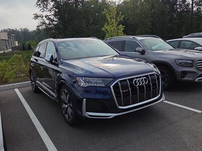 Used 2020 Audi SQ7 Premium Plus w/ Driver Assistance Package
