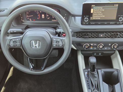 Certified 2024 Honda Accord LX image 23