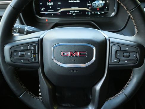 Used 2024 GMC Yukon AT4 w/ AT4 Premium Plus Package AWD/4WD image 17