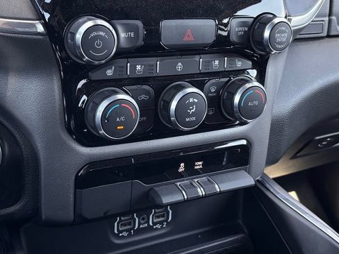 Used 2024 RAM 1500 Laramie RWD image 20
