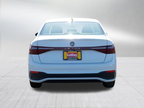 Used 2025 Volkswagen Jetta S image 6