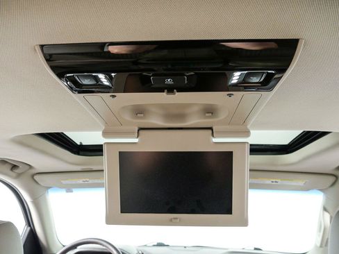 Used 2017 Chevrolet Tahoe Premier RWD image 22