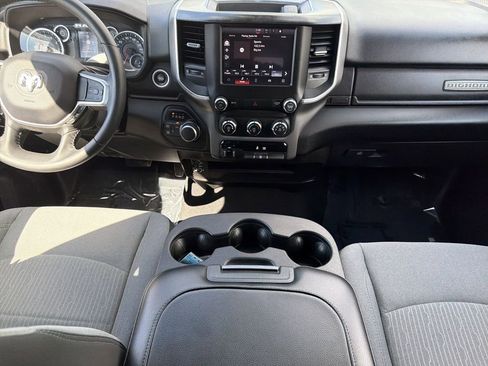 Used 2024 RAM 2500 Big Horn AWD/4WD image 26