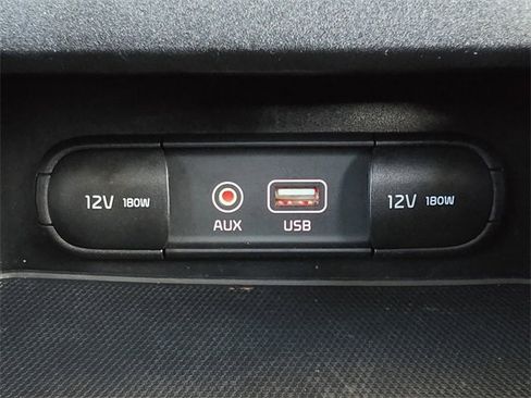 Certified 2020 Kia Forte LXS image 21