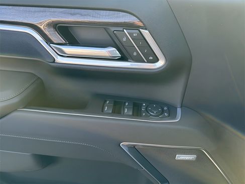 New 2026 Chevrolet Silverado 2500 LTZ w/ LTZ Convenience Package image 22