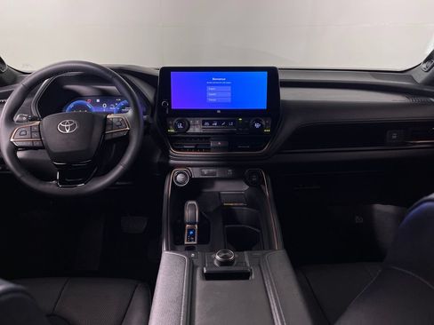 Certified 2026 Toyota Grand Highlander AWD Hybrid image 14