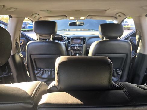 Used 2015 INFINITI QX70 AWD w/ Premium Package image 51