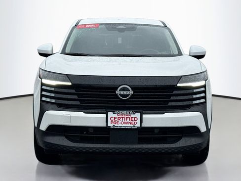 Certified 2025 Nissan Kicks SV image 16