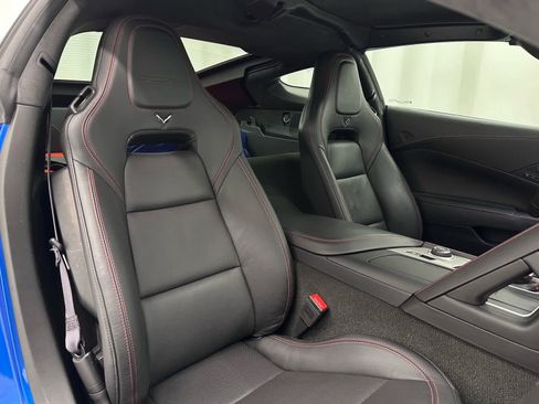 Used 2016 Chevrolet Corvette Z06 w/ 3LZ Preferred Equipment Group image 16