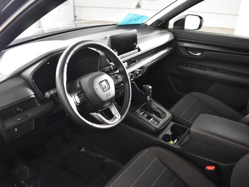 Used 2025 Honda CR-V Sport image 2
