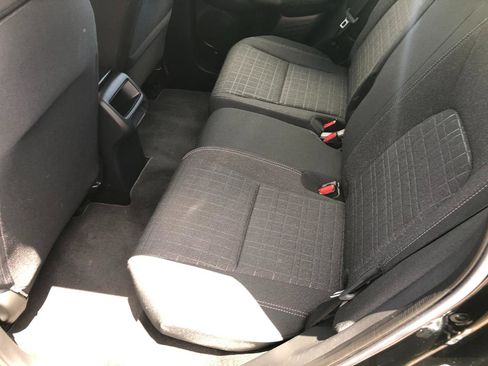 Used 2025 Honda HR-V LX image 29