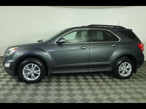 Used 2017 Chevrolet Equinox LT AWD/4WD image 14