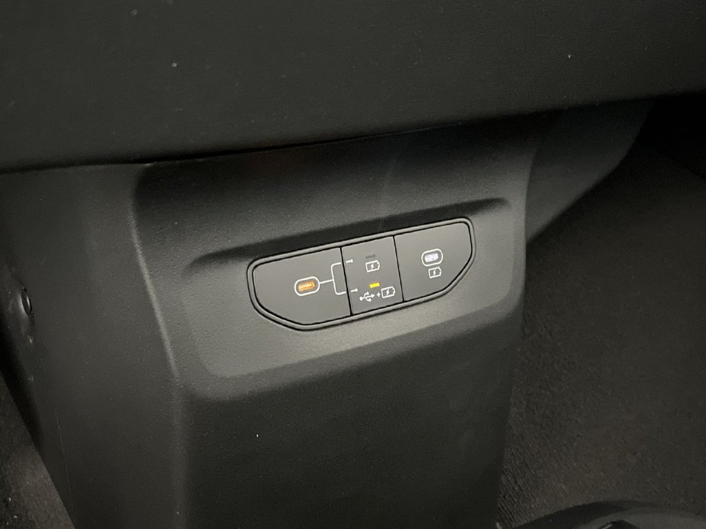 Used 2025 Kia EV6 Wind AWD/4WD image 34