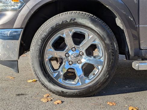 Used 2016 RAM 1500 Laramie w/ Convenience Group image 31