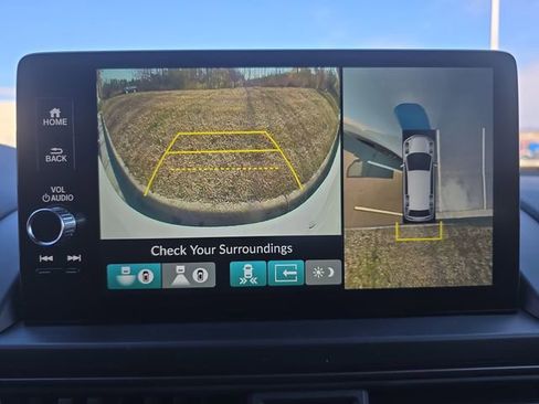 New 2025 Honda Pilot TrailSport image 22