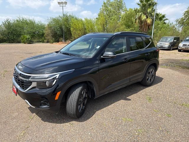 Used 2024 Kia Seltos S FWD image 3