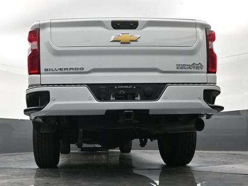 Used 2023 Chevrolet Silverado 2500 High Country w/ Z71 Off-Road Package AWD/4WD image 23