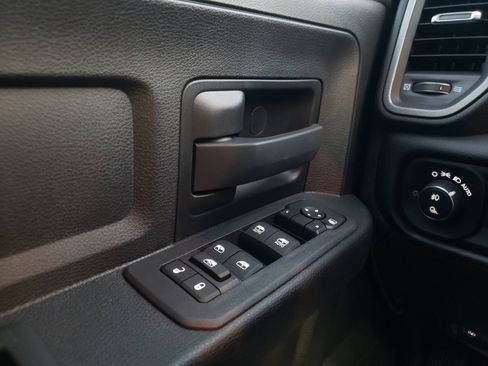 New 2026 RAM 2500 Tradesman AWD/4WD image 34
