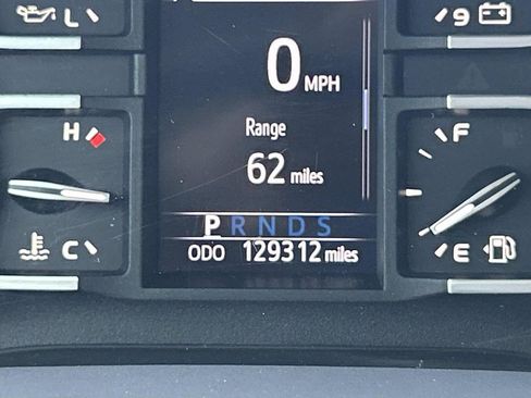 Used 2018 Toyota Tundra Platinum AWD/4WD image 41