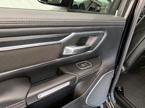 Used 2023 RAM 1500 Laramie AWD/4WD image 18