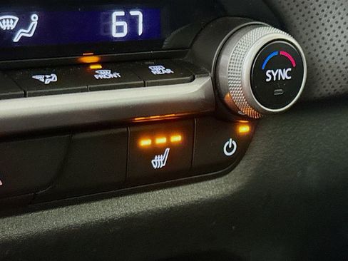 Used 2025 MAZDA CX-50 AWD 2.5 S w/ Premium Package image 22