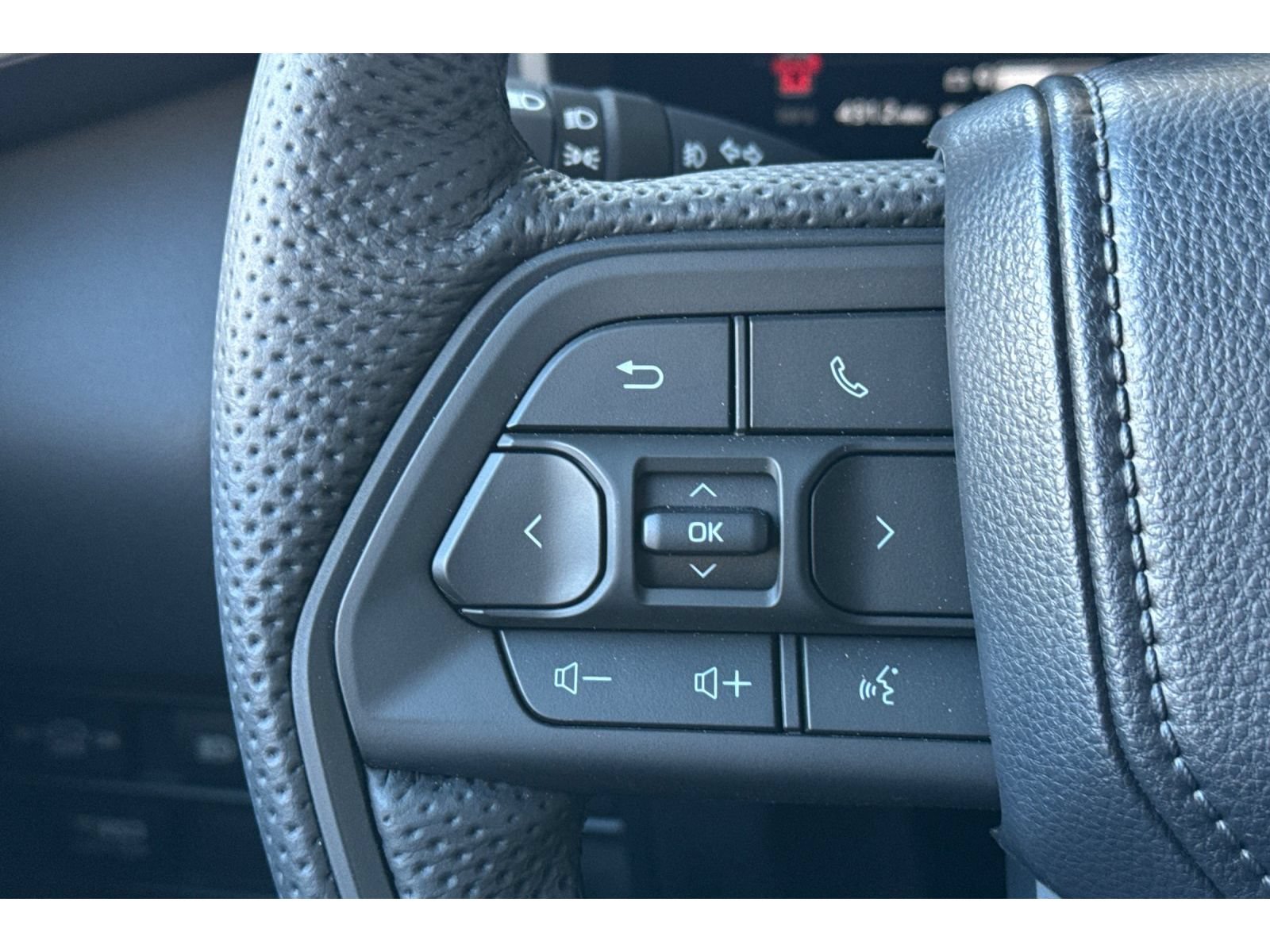 Used 2026 Toyota Sequoia TRD Pro w/ Tow Technology Package AWD/4WD image 27