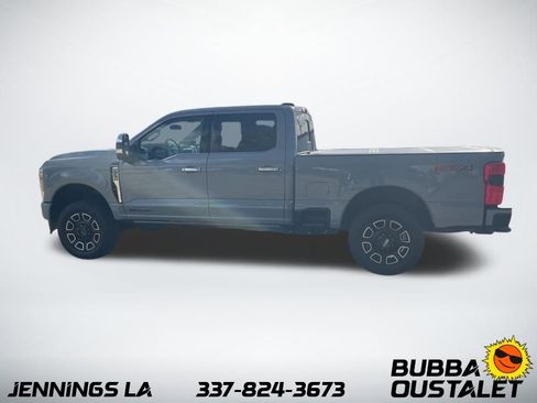 Used 2024 Ford F250 Platinum image 8