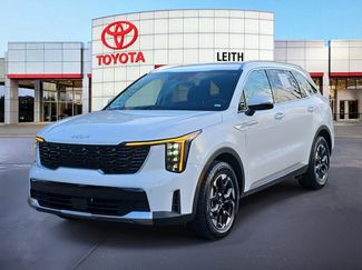 Used 2024 Kia Sorento S video 1
