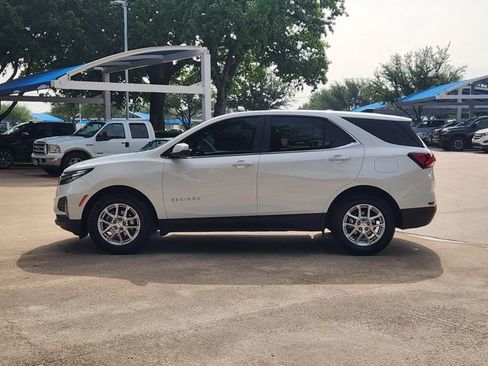 Used 2022 Chevrolet Equinox LT FWD image 12