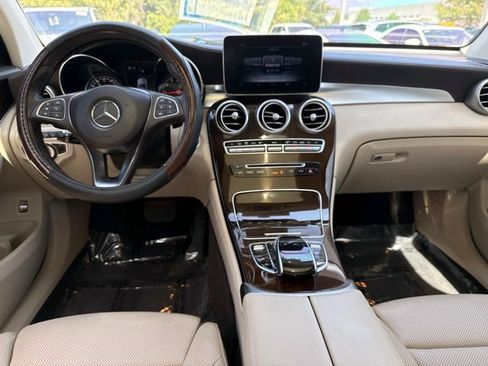Used 2018 Mercedes-Benz GLC 300 image 17