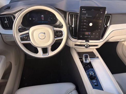 New 2026 Volvo XC60 B5 Ultra w/ Climate Package image 23