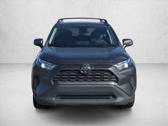Used 2023 Toyota RAV4 XLE w/ Convenience Package FWD image 2