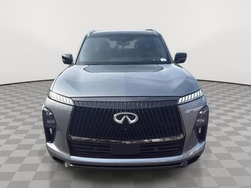 Certified 2025 INFINITI QX80 Autograph image 3