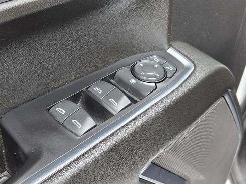 Used 2024 Chevrolet Silverado 1500 LT AWD/4WD image 12