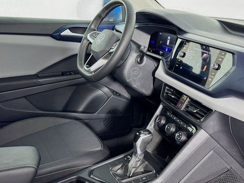 Used 2023 Volkswagen Taos SE image 27