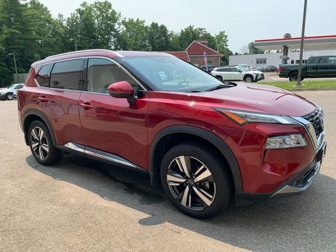 Used 2022 Nissan Rogue SL w/ SL Premium Package AWD/4WD image 3