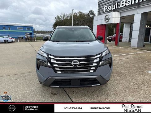 Certified 2024 Nissan Rogue SL w/ SL Premium Package FWD image 18