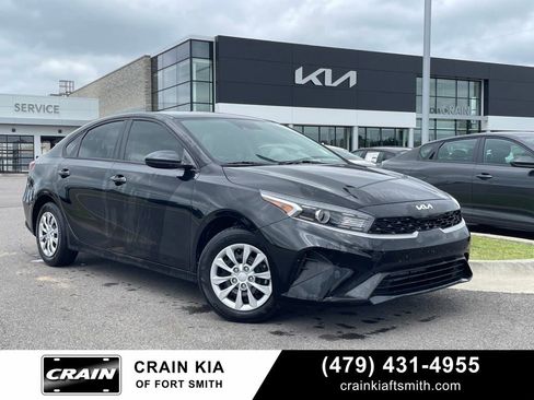 Certified 2023 Kia Forte LX FWD image 1