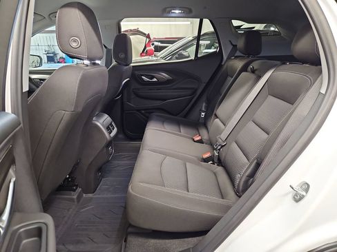 Used 2023 GMC Terrain SLE w/ Driver Convenience Package AWD/4WD image 27